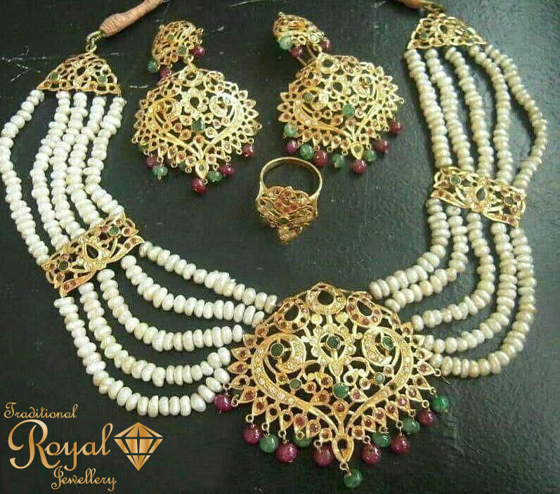 Traditional Bridal Set