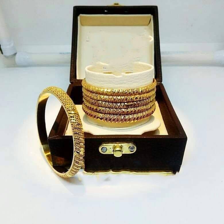Gold Traditional Bangles