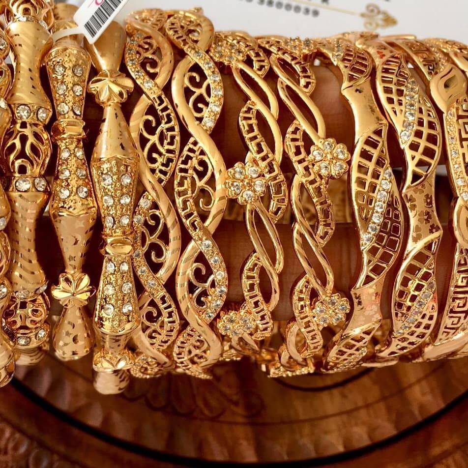 Gold Traditional Bangles