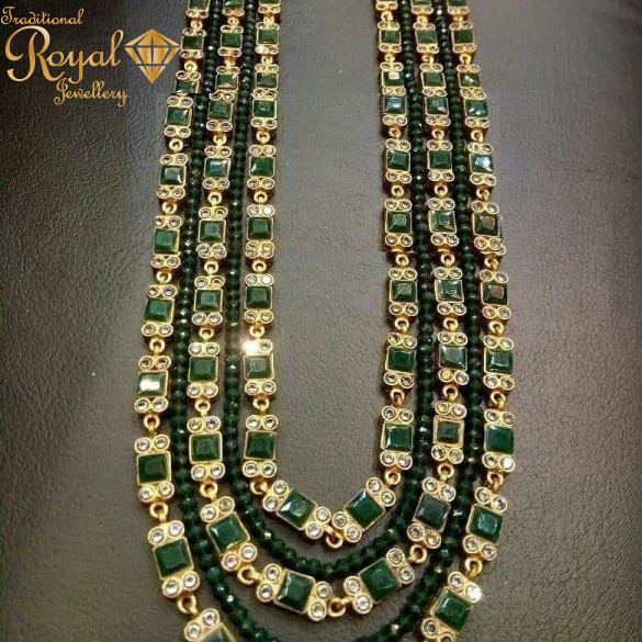 Mala in Green Stone and Pearls