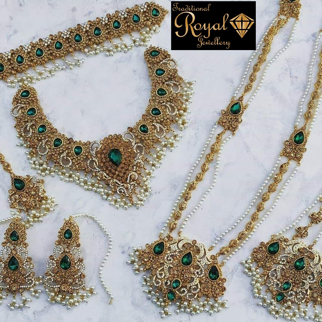 Emaan Bridal Set